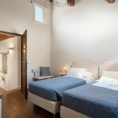 Noemi * Querce (Lucca)